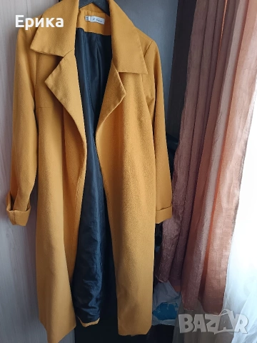 Жълто палто , снимка 4 - Палта, манта - 53533089