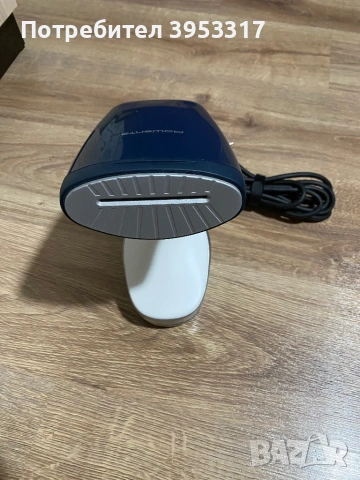 Уред за гладене с пара Rowenta, снимка 5 - Ютии - 53117153