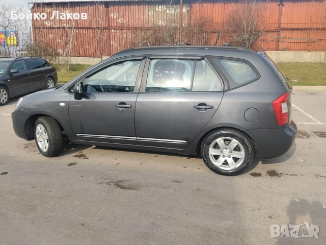 Продавам Киа Каренс 2,0 бензин/газ 144к.с.  2009г.