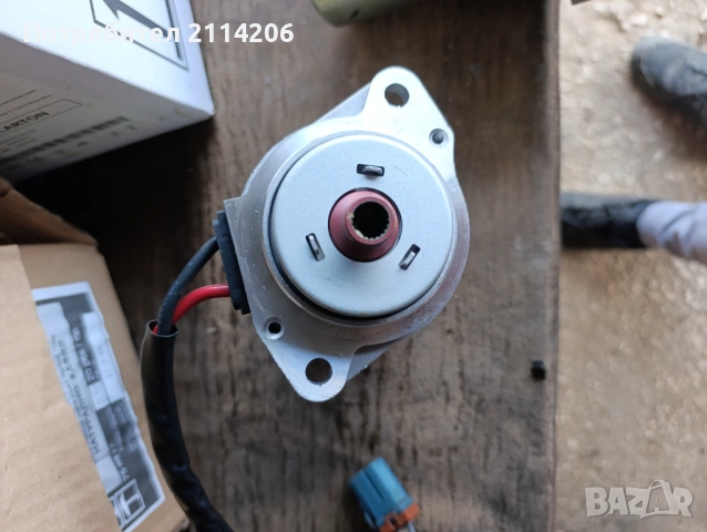 Моторче и електроника за кормилна конзола за Опел Корса ц