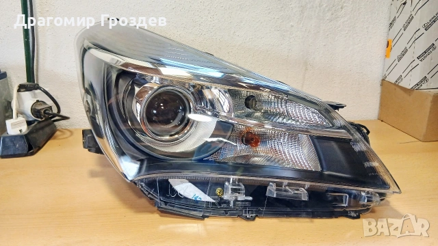 Оригинален десен фар за Toyota Yaris III / Тойота Ярис (2014-2017)