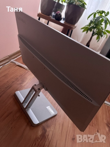 Монитор за компютър, снимка 3 - Монитори - 52988627