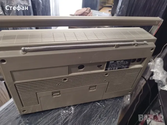 SABA RCR 406 Stereo Ghettoblaster Recorder, снимка 3 - Радиокасетофони, транзистори - 49917991