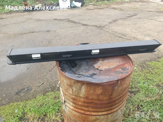 Щора в багажника мерцедес w 204, снимка 4 - Части - 53352159