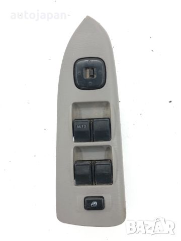 Панел с бутони, копчета от Мазда премаси 99г Mazda premacy 1999г