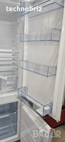 Немска хладилник с фризер за вграждане AEG/Progress Design Line - 2 ГОДИНИ ГАРАНЦИЯ, снимка 3 - Хладилници - 53771214