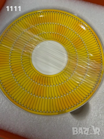 Hermes сет за кафе за двама, снимка 3 - Сервизи - 54084910