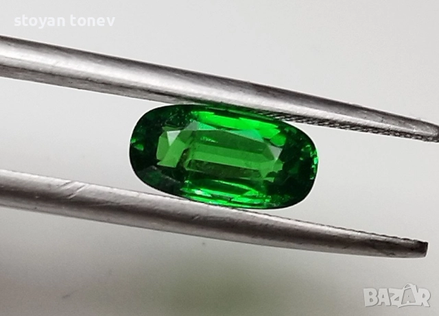Зашеметяващ зелен цаворит с жив цвят 1.18кт.! Нов!, снимка 2 - Други - 52357131