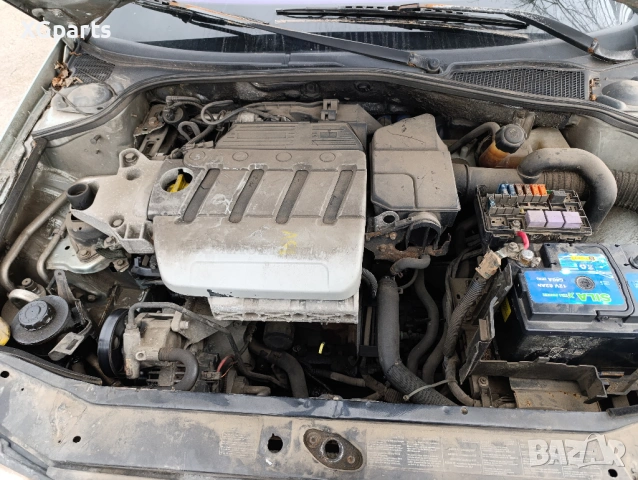 Renault Laguna II 1.8 бензин 120к.с. НА ЧАСТИ 2002г., снимка 6 - Автомобили и джипове - 53510107