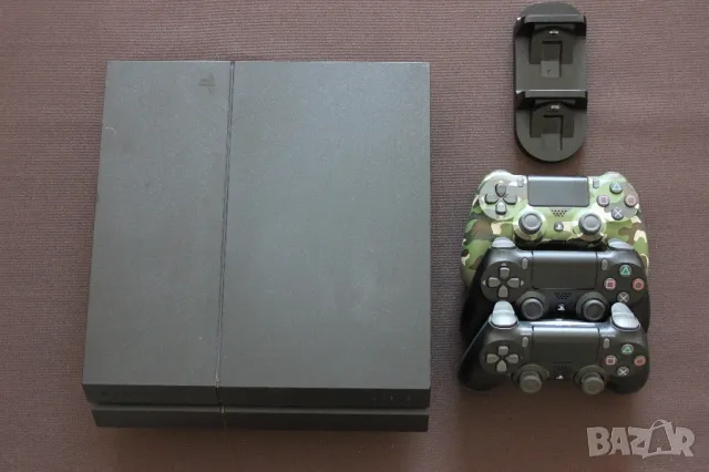 Playstation 4 / хакнат 9.00 / пълен комплект, снимка 2 - PlayStation конзоли - 50148778
