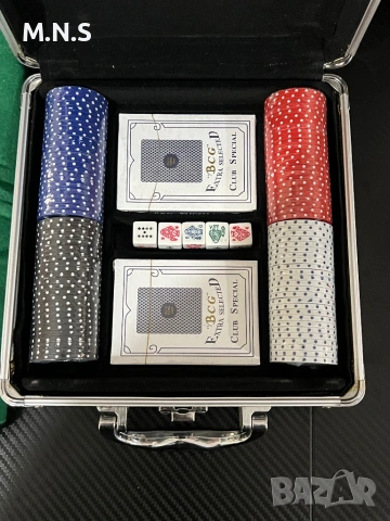 Покер сет с чипове 