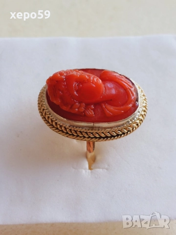 Дамски златен пръстен 14к с инкрустирана коралова камея, снимка 4 - Пръстени - 52624282