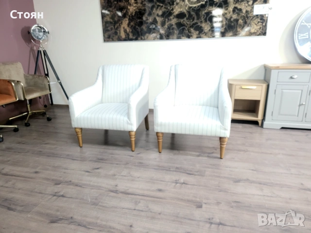 Два броя кремави фотьойли от плат на райета, снимка 6 - Дивани и мека мебел - 53802746