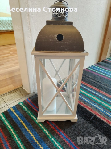 Цветя и Вази