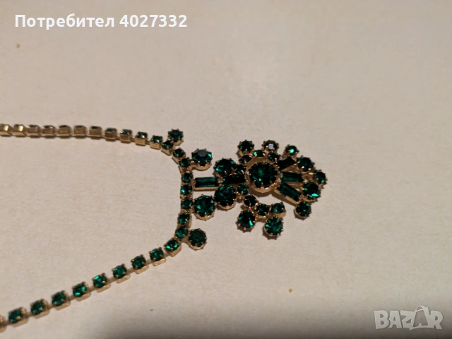 Комплект бижута с зелени кристали – колие, гривна, обеци и часовник, снимка 5 - Бижутерийни комплекти - 54114413