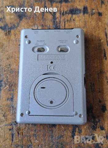 часовник будилник дигитален Marksman Марксман с кожено калъфче за бюро, снимка 9 - Други - 54066648