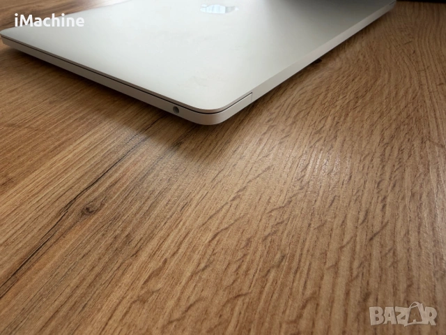 НОВ MacBook Pro 13" M2 Chip 8-CPU, 10-GPU,16GB RAM, 256GB SSD ГАРАНЦИЯ, снимка 3 - Лаптопи за работа - 53972652