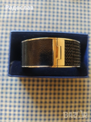 оригинална дамска гривна Swarovski , снимка 4 - Гривни - 54118922