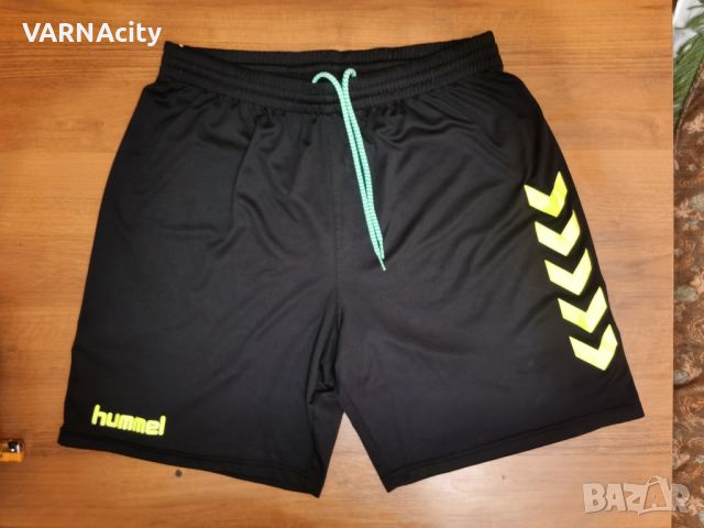 hummel size M , снимка 2 - Къси панталони - 45211394