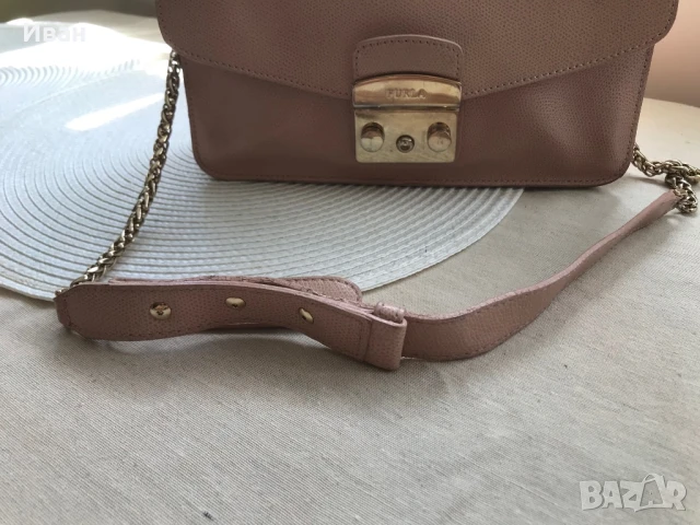 Дамска кожена чанта Furla, снимка 4 - Чанти - 50787371