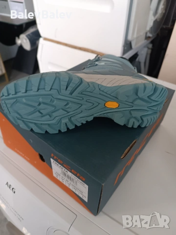 Туристически обувки , снимка 4 - Други - 54287625