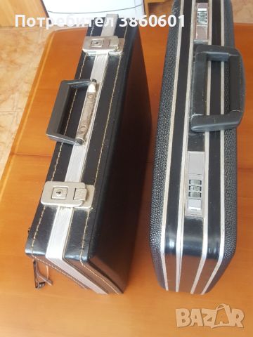 Дипломатически куфарчета два броя -с обикновено затваряне и с шифър., снимка 1 - Антикварни и старинни предмети - 45252785