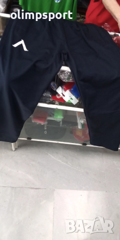 спортен екип Левски  нов , снимка 3 - Спортни дрехи, екипи - 51542539