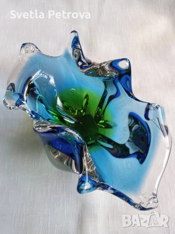 Стъклена купа