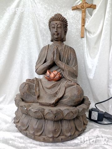 Стар фонтан, шадраван Буда, лотус, работещ
