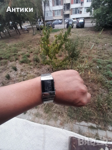 Дигитален часовник , снимка 2 - Мъжки - 51961822