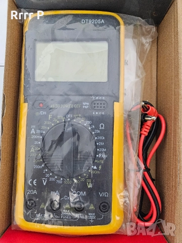 Дигитален мултицет/професионален с опция за измермане на кондензатори, снимка 2 - Друга електроника - 52795431