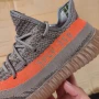 adidas YEEZY BOOST 350 V2 "Beluga Reflective" номер 43 ,5-44 оригинални маратонки , снимка 6