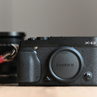 Fujifilm X-E2 - в отлично състояние, снимка 1 - Фотоапарати - 44995813
