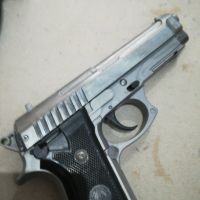 Метален Еърсофт Пистолет Берета, сив цвят , снимка 4 - Въздушно оръжие - 45221541