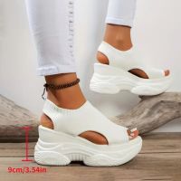 Сандали на платформа летни обувки, снимка 4 - Сандали - 45798216
