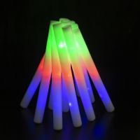 Цветен RGB LED светещ стик от пяна, парти стик. Светодиодните пръчки от пяна имат 3 различни режима , снимка 2 - Лед осветление - 45780243