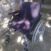 Сгъваема инвалидна рингова количка BREEZY  Ширина на седалката 52см, снимка 1 - Инвалидни колички - 45270477