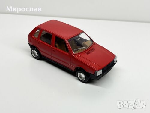 1:43 HOT WHEELS FIAT UNO ИГРАЧКА КОЛИЧКА МОДЕЛ , снимка 1