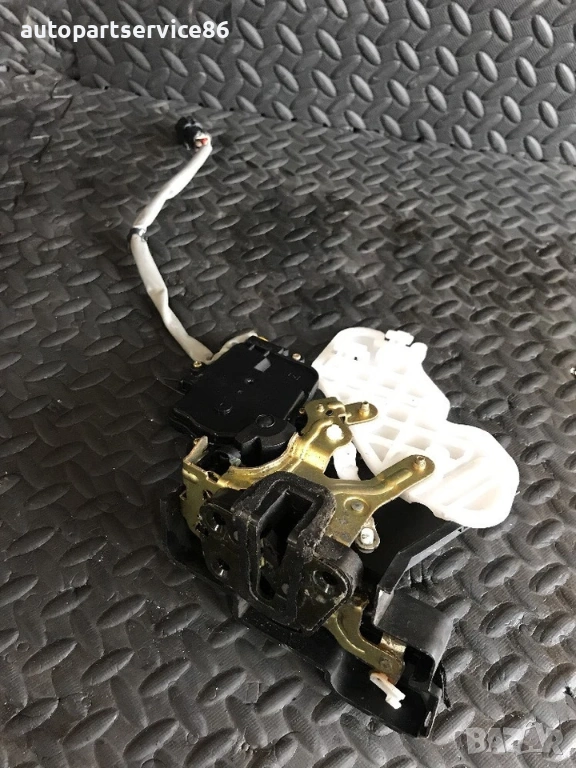 Механизъм на бравата на предната дясна врата за KIA Carnival 2.9 CRDi (2007–2010), снимка 1