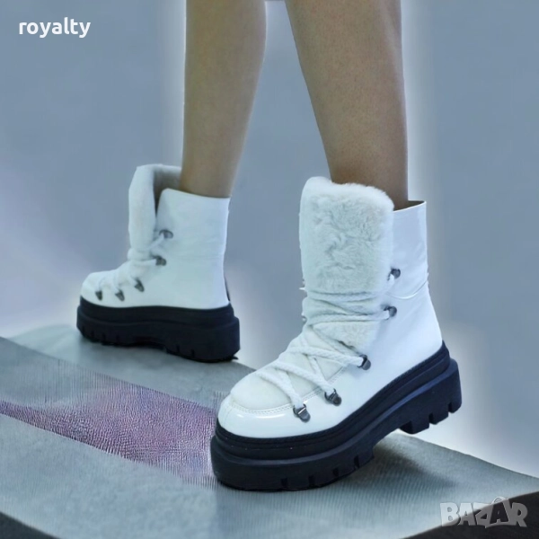 Боти на платформа - бял лак с черно ходило, снимка 1