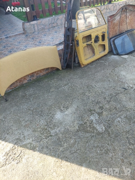 едрогабаритни части за трабант, снимка 1