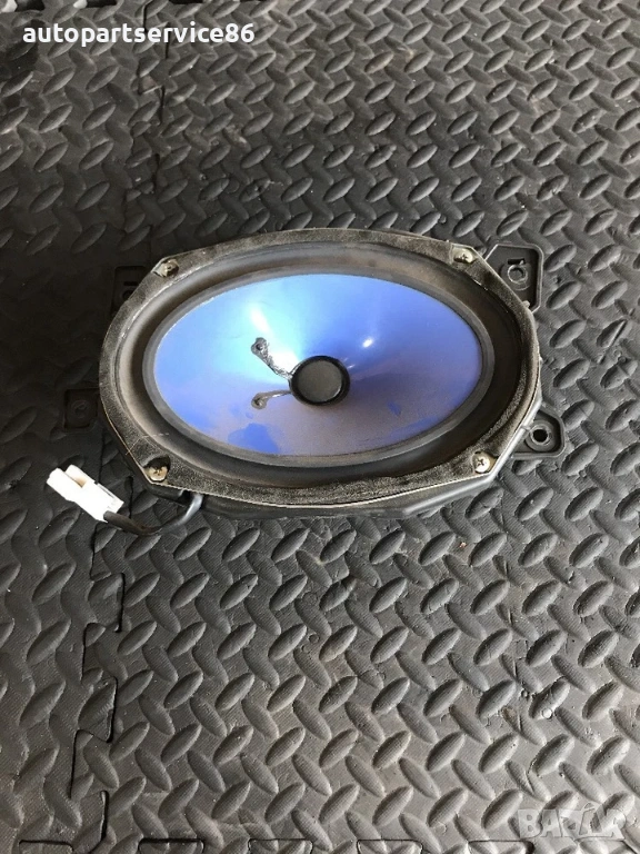 Заден десен високоговорител за KIA Carnival (2006–2011) 96350-4D051, снимка 1