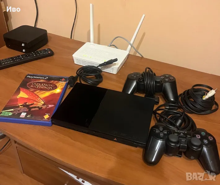 Playstation 2 два джойстика + игри, снимка 1