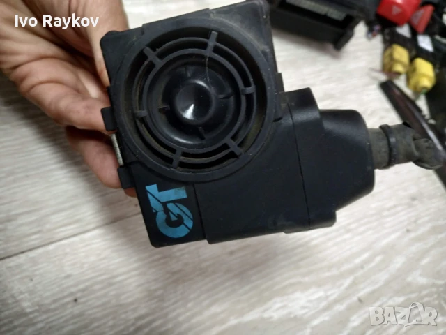 Сирена , аларма GT Auto Alarm GT 945, снимка 5 - Части - 51015517