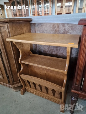 Масивна Масичка с поставка за вестници и списания-внос от Германия!, снимка 2 - Маси - 52822983