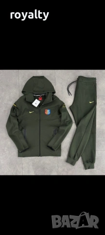 Nike Нов Мъжки Екип Найк 