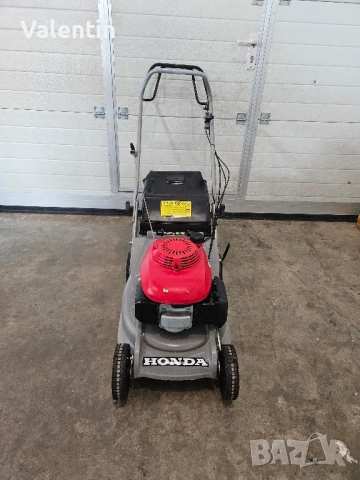 Самоходна косачка Honda с мулчер, снимка 2 - Градинска техника - 51432150
