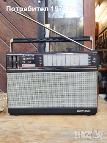 Радио VEF 221 TENTO, снимка 1 - Антикварни и старинни предмети - 45227702