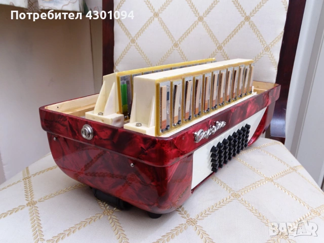 Корпус (баси) с тарги за Акордеон Weltmeister Caprice 40 баса, снимка 3 - Акордеони - 53592118