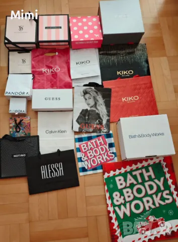 Маркови торбички и кутии Victoria's Secret, Bath and Body works, Kiko Milano, Guess, Pandora и други